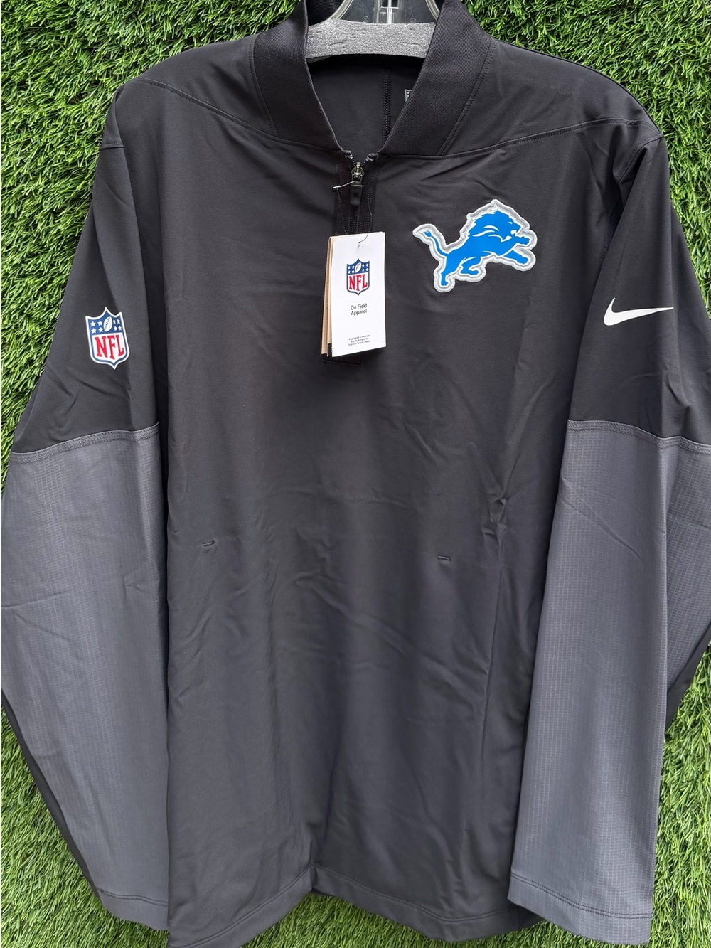 Nike Men’s Detroit Lions NFL Dri-FIT Sideline 1/2 Zip Pullover Size S & M